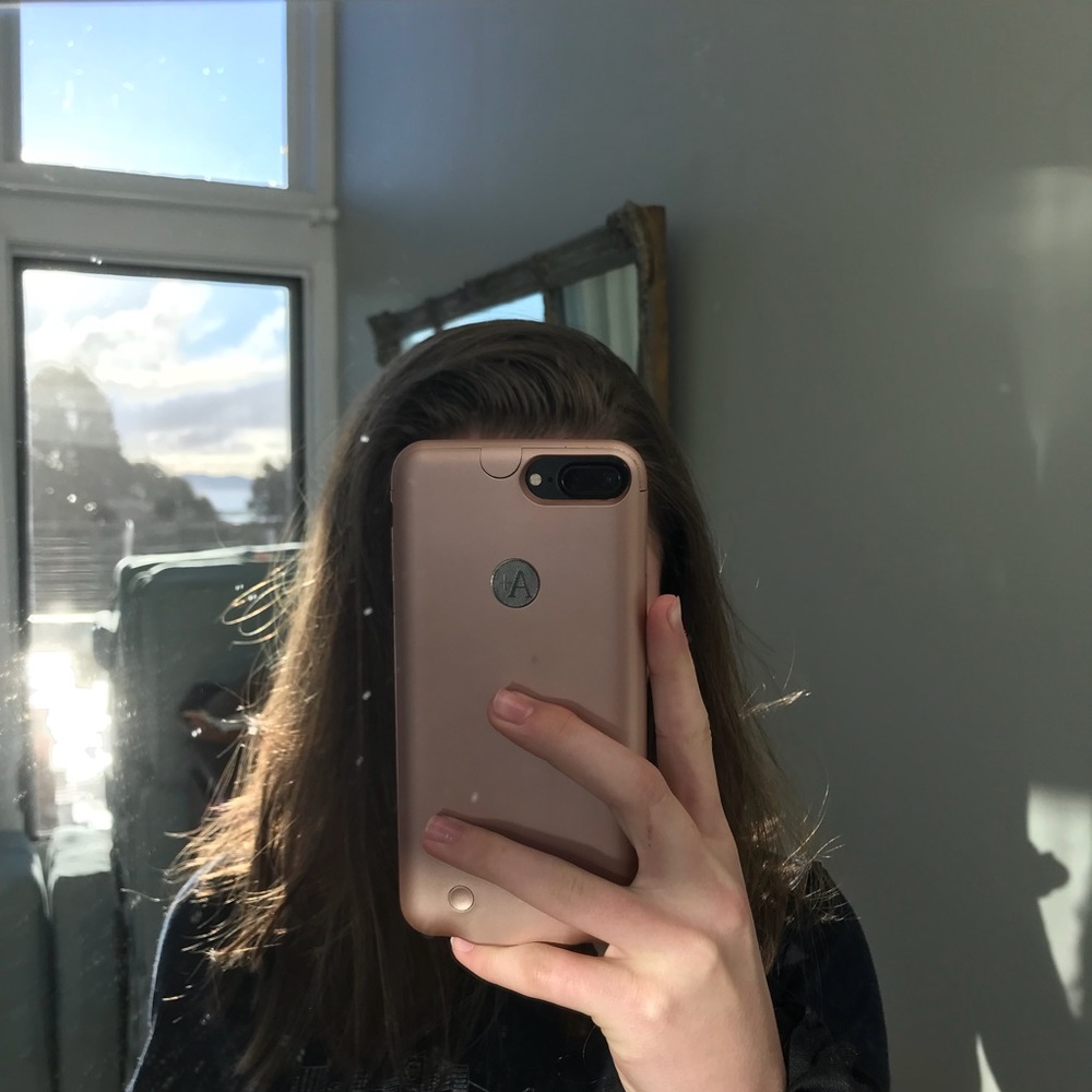 iPhone 7 Plus or iPhone 8 Plus charging case!